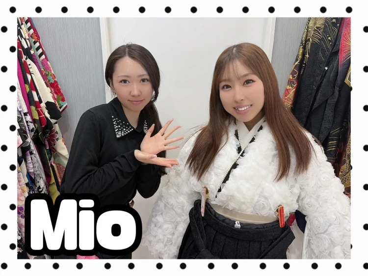 【TAKAZEN橿原店】10日♡大淀町/東大阪市からお越しの2026年卒業最新作バラ生地のイマドキでオシャレな卒業袴姫ちゃん♡