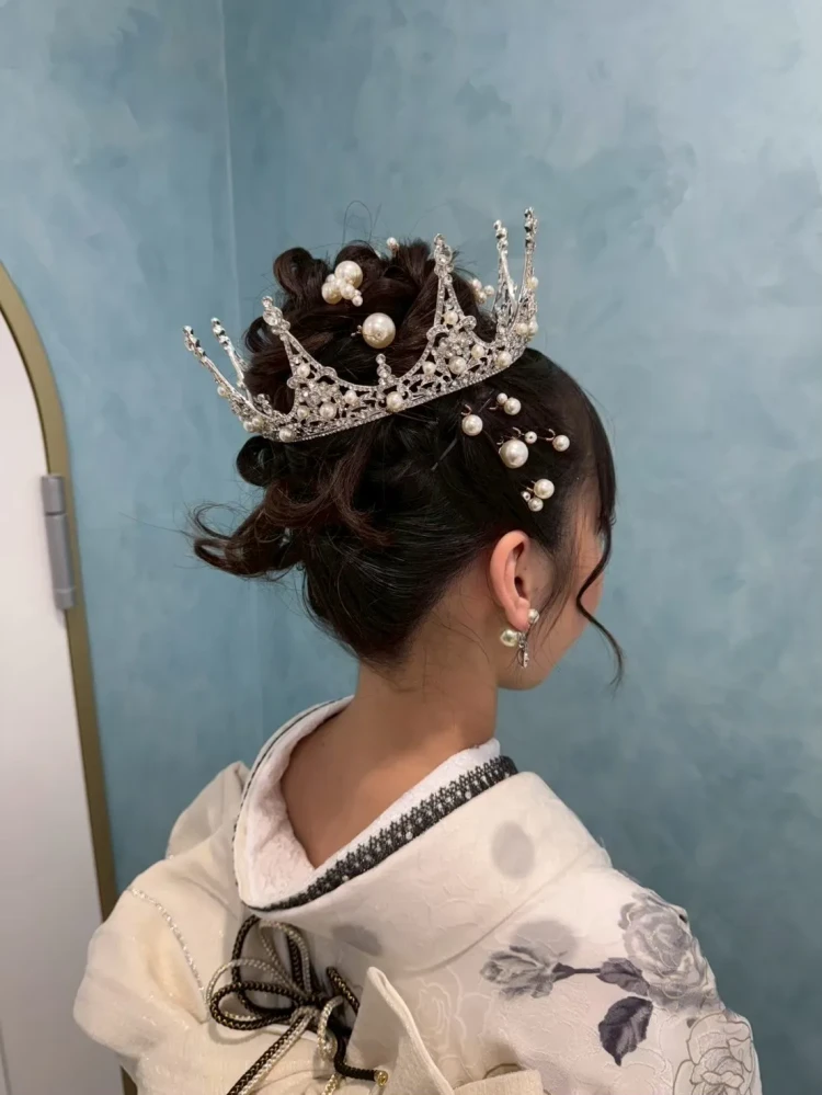 振袖レンタル 成人式 なんば 心斎橋 天王寺 大阪 人気TAKAZEN心斎橋店モノトーンコーデタカゼンオリジナルかわいい人気ヘップバーンシリーズコスメカラーシャネルカラー