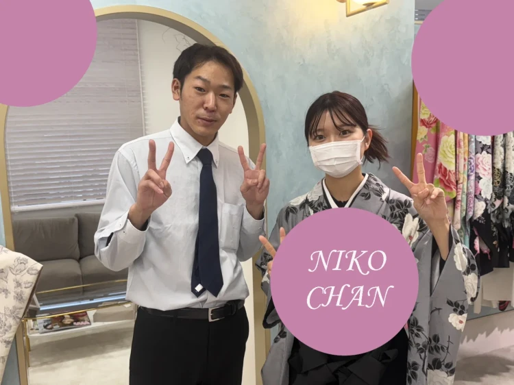 袴レンタル前撮り　袴　撮影会　大阪　なんば　心斎橋　人気くすみカラーグレーTAKAZEN心斎橋店カワイイコーディネート