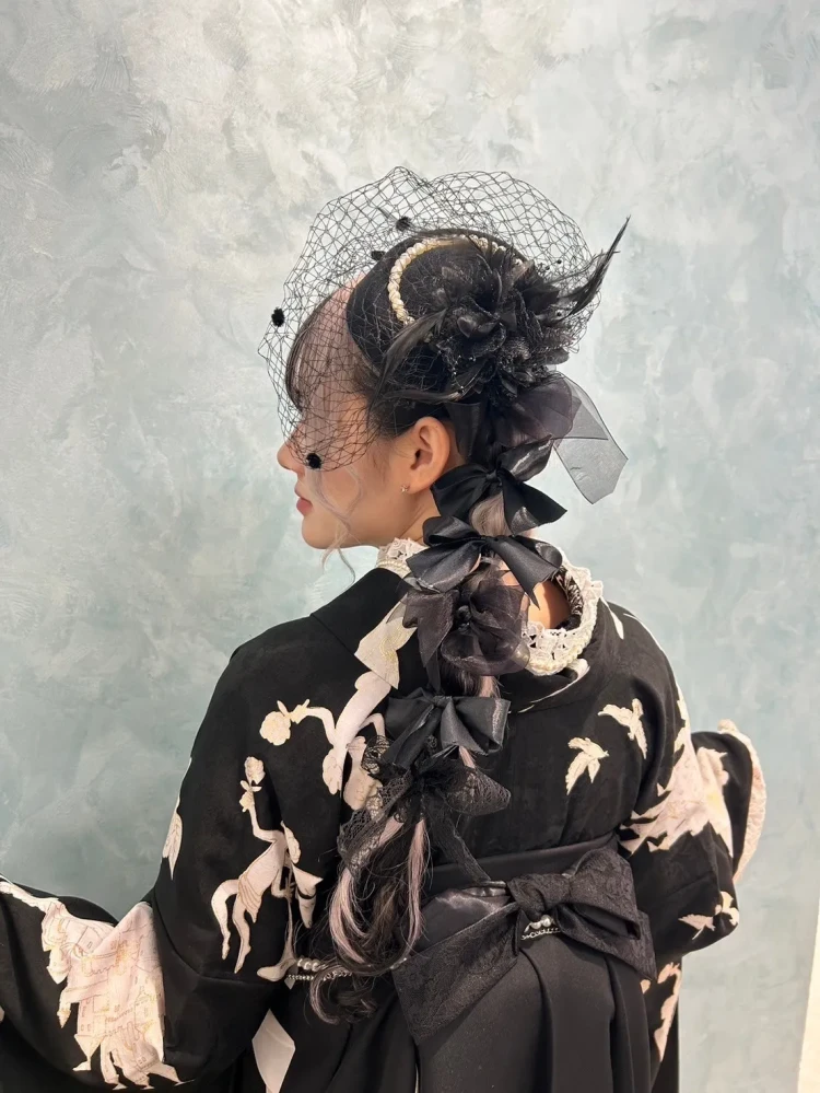 袴レンタルかわいいキラキラ前撮り 袴 撮影会 大阪 なんば 心斎橋 人気TAKAZEN心斎橋店モノトーンコーデ