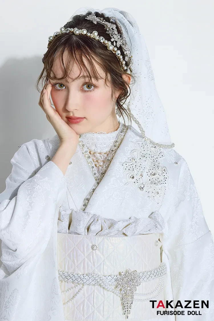 成人式　振袖レンタル　目立つ　オールホワイト