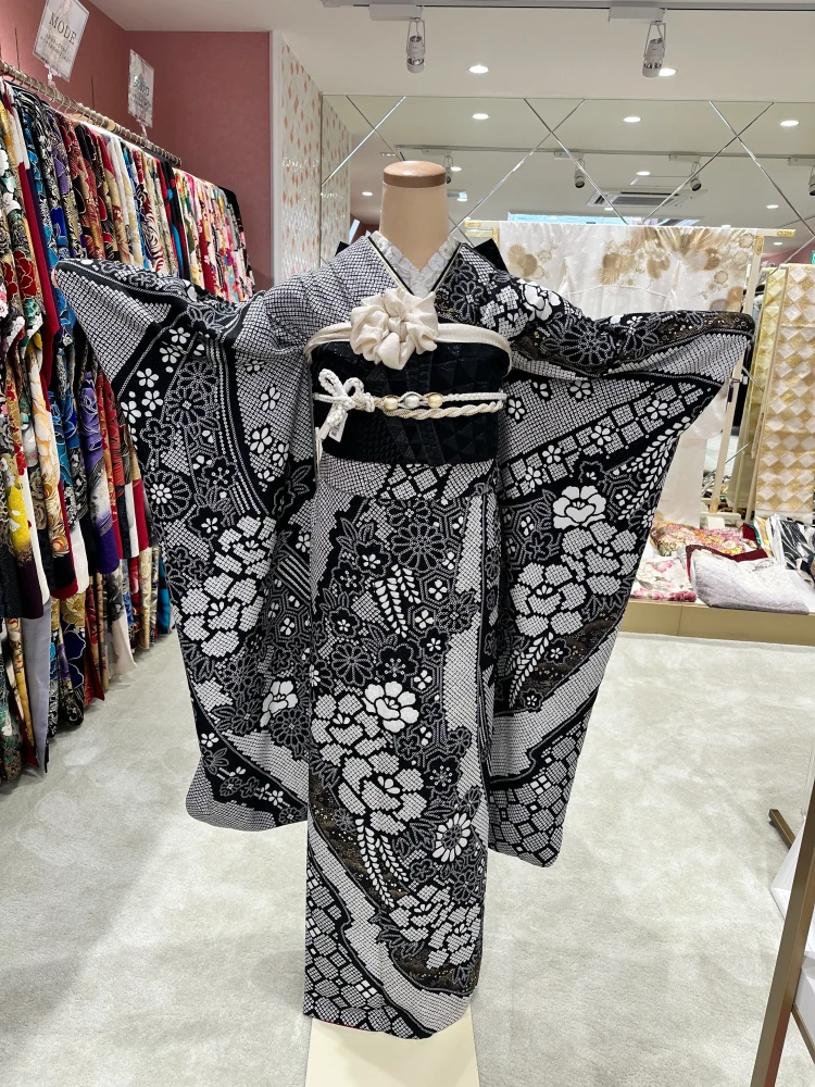 姫路市　成人式　振袖　振袖レンタル　ミントグリーン　白色　菊柄