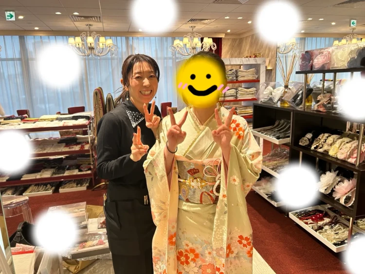 振袖レンタル　東京　表参道　可愛いママ振り　古典　黄緑　かわいい　