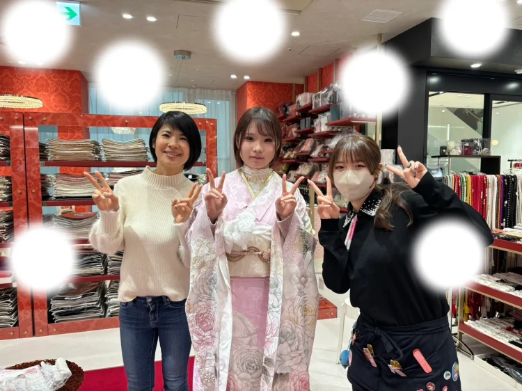 成人式　前撮り　梅田　コスメカラー　キラキラ振袖　梅田　振袖レンタル　ピンク振袖