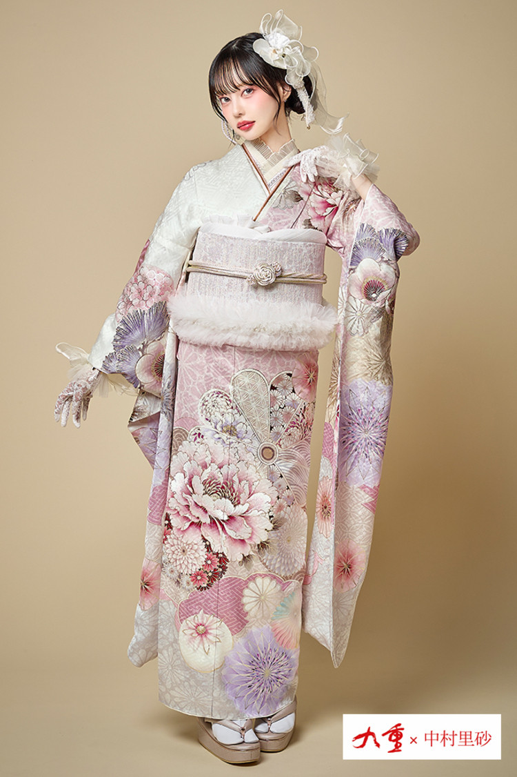 TAKAZENのレンタル振袖 九重×中村里砂ブランド振袖　ピンク/パステルカラー　牡丹柄　大柄　かわいい　トレンド振袖【通販可】K1294