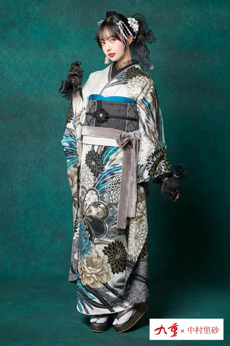 九重×中村里砂ブランド振袖 白青 菊柄 大柄 かっこいい 豪華 大人っ