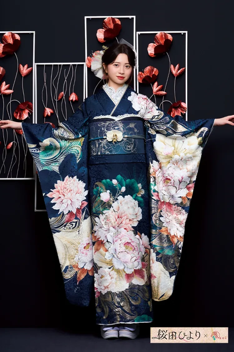 TAKAZENのレンタル振袖 桜田ひよりブランド振袖　ネイビー　牡丹柄　華やか　綺麗　豪華　【通販可】K1310