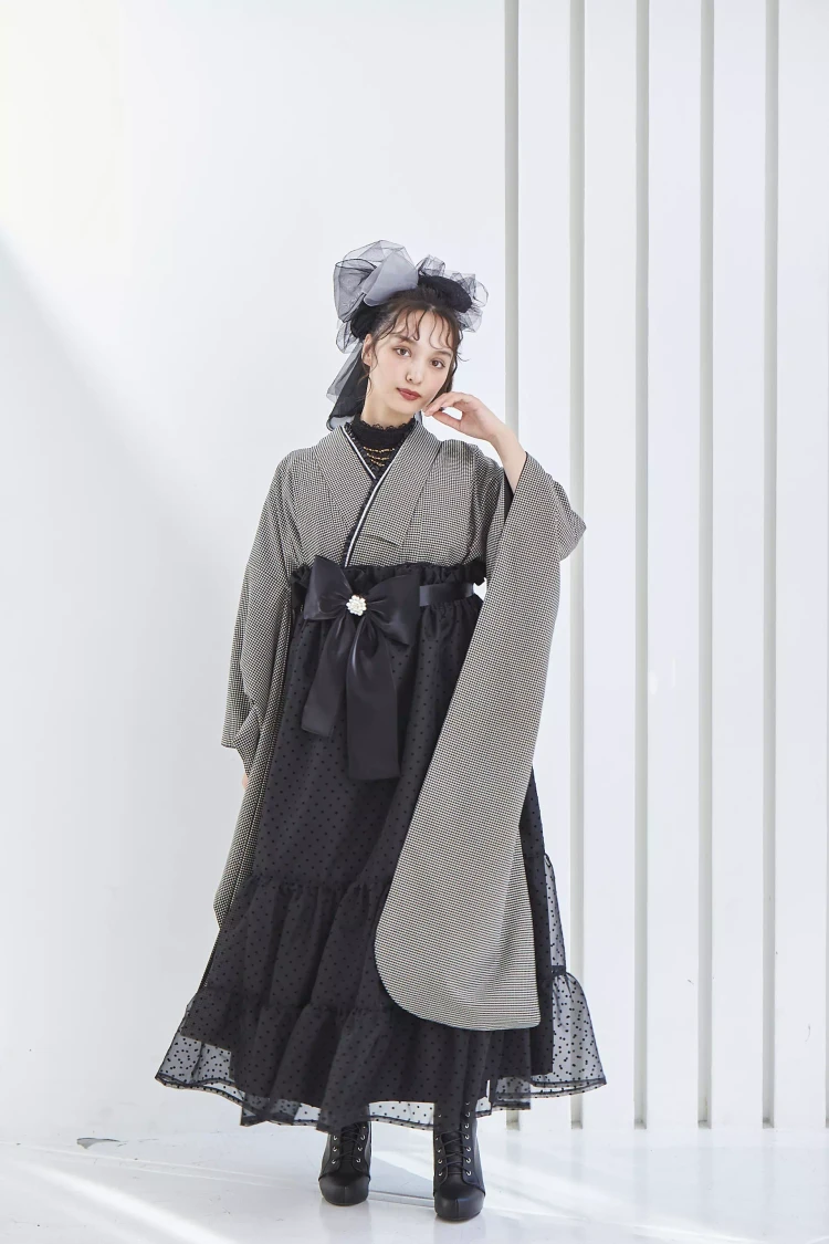 TAKAZEN　姫路　ヴィンテージ袴　水色　リボン付き　かわいい　オーガンジー　リボン付きドレス袴　レースインナーコーデ　香川るな　TAKAZEN姫路店　袴　レンタル　卒業式　LOOKBOOK