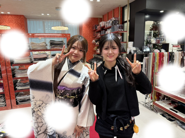 【TAKAZEN大阪梅田本店】♡25日　大阪梅田でかっこいいモードのお振袖姫ちゃん♡