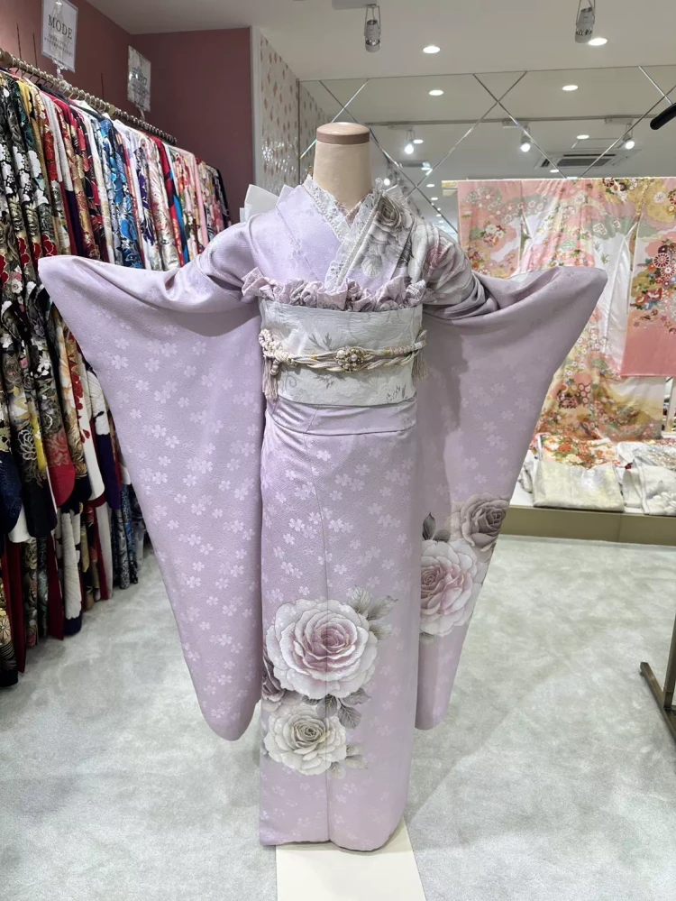 TAKAZEN姫路店　姫路店　振袖レンタル　ピンク振袖　ガーリー　バラ柄