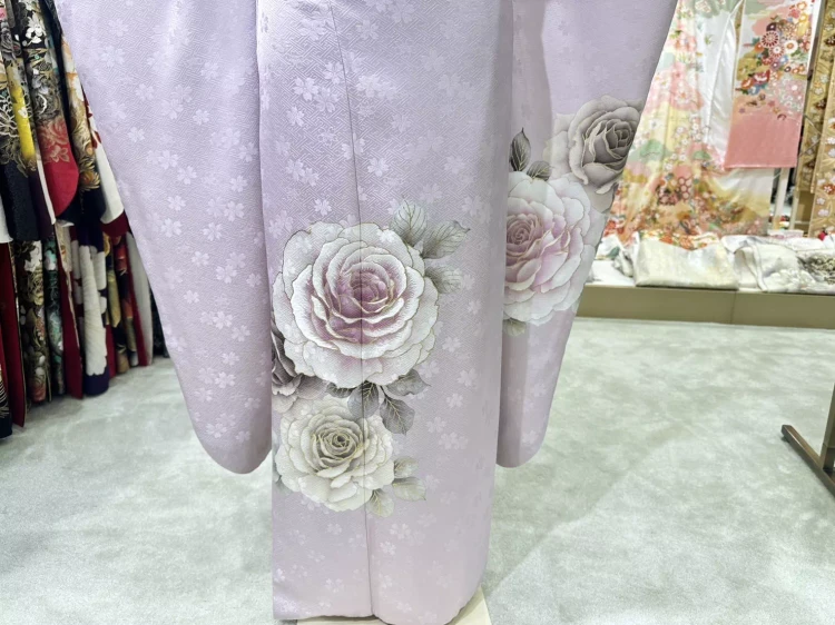 TAKAZEN姫路店　姫路店　振袖レンタル　ピンク振袖　ガーリー　バラ柄