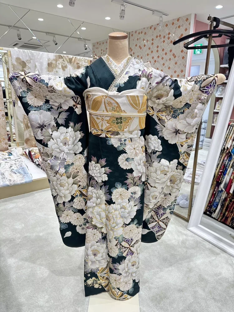 TAKAZEN姫路店　姫路市　成人式　卒業式　袴　振袖　イマドキ振袖　緑　古典柄振袖　イマドキ古典