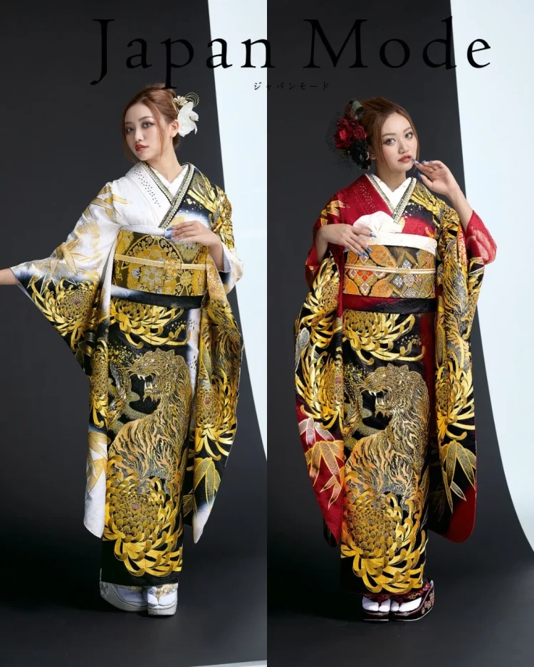 前撮り　振袖　撮影会　 スタジオ　オシャレ　和柄　いかつい　被らない　孔雀　琉　キラキラ　スワロフスキー