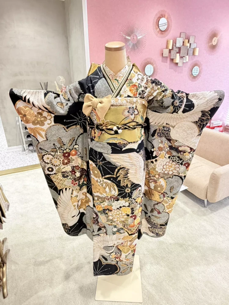 TAKAZEN姫路店　姫路市　成人式　卒業式　袴　振袖　イマドキ振袖　キラキラ　モード　青黒　ギャル