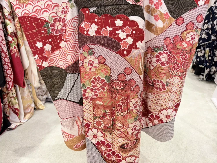 TAKAZEN姫路　振袖　成人式　古典 赤　カワイイ