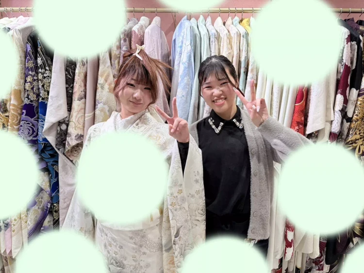 TAKAZEN姫路店　ヘップバーン　薔薇　ローズ　振袖　成人式　おしゃれ　きらきら