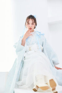 キュート＆ガーリー袴　水色　リボン付き　かわいい　オーガンジー　リボン付きドレス袴　レースインナーコーデ　香川るな　TAKAZEN奈良　袴　レンタル　卒業式　LOOKBOOK