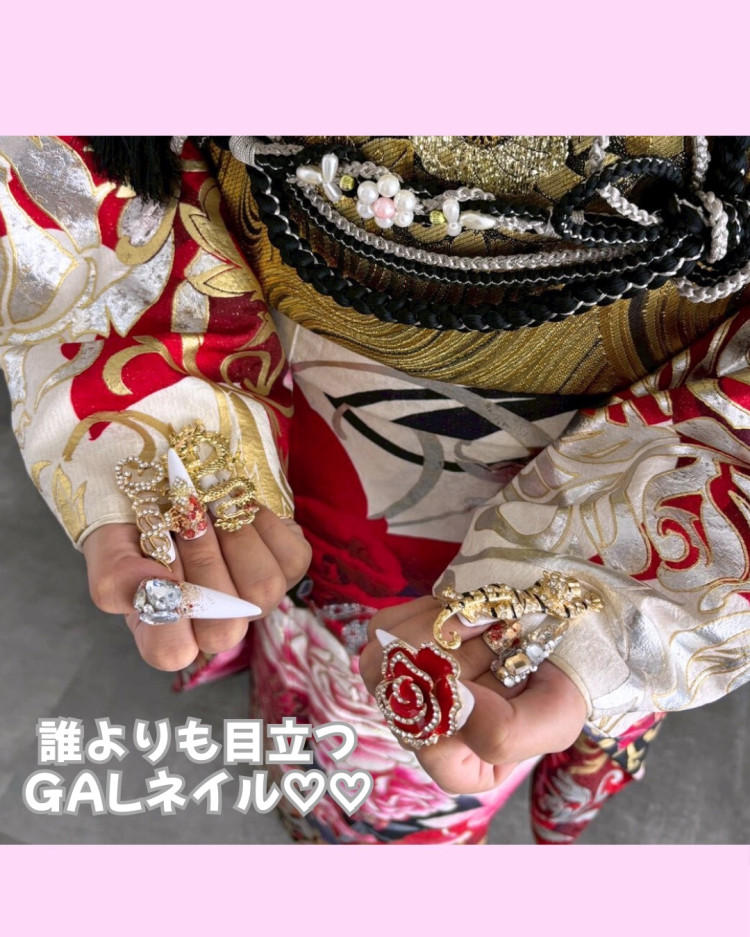 TAKAZEN奈良 振袖 成人式 ネイル 前撮り 古典 かわいい ワンホン かっこいい ギャル
