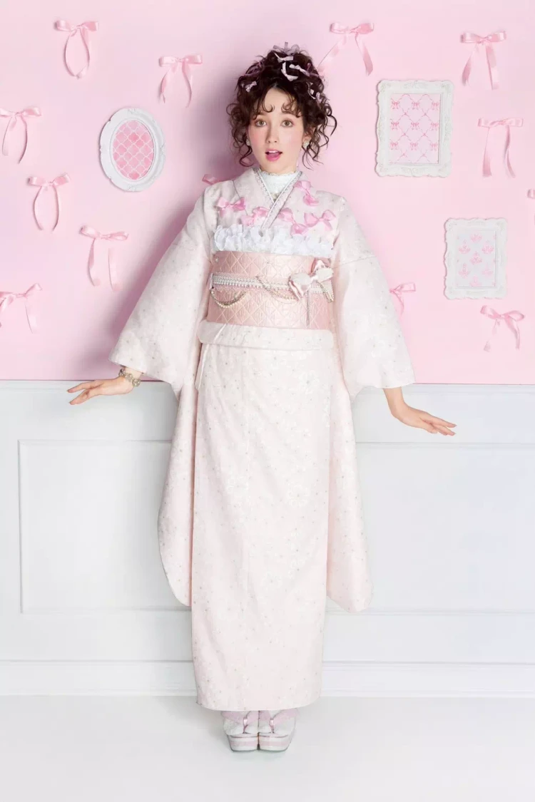TAKAZEN姫路店　ヘップバーン　リボン　キュート　ガーリー　かわいい　振袖　成人式　おしゃれ