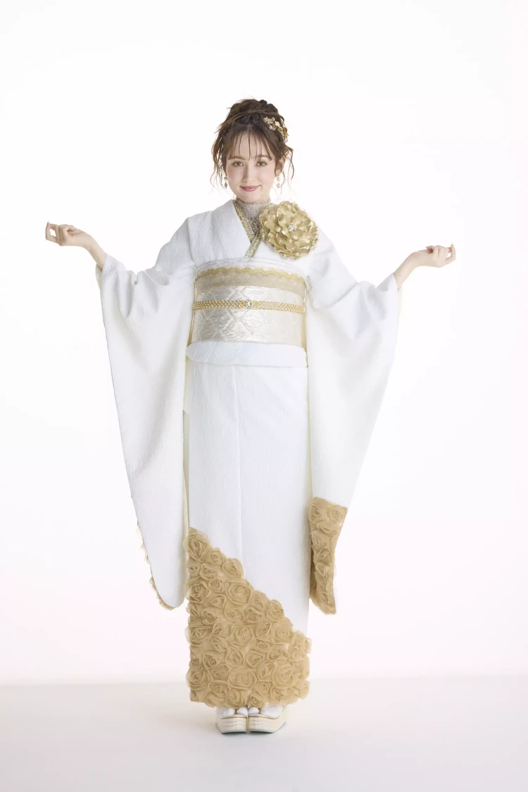 TAKAZEN姫路店 ヘップバーン 薔薇 ローズ 振袖 成人式 おしゃれ きらきら