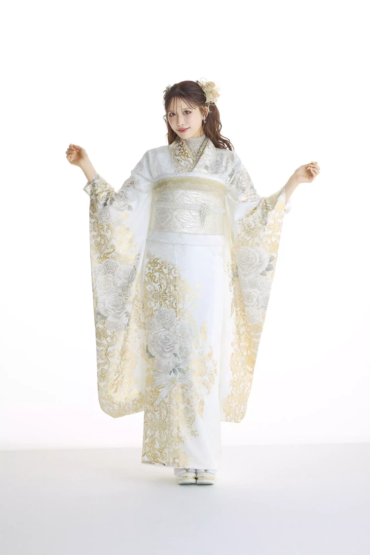 TAKAZEN姫路店　ヘップバーン　薔薇　ローズ　振袖　成人式　おしゃれ　きらきら