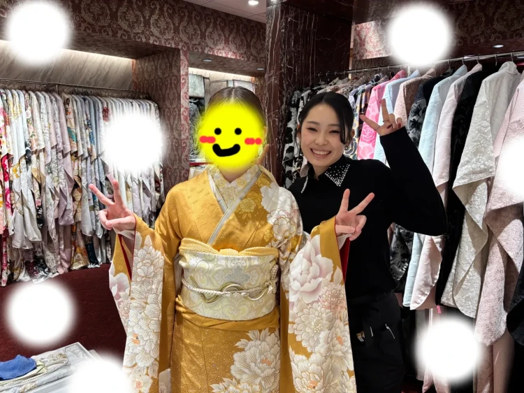 振袖レンタル　東京　表参道　かわいい　おしゃれ　個性派　かわいい　かっこいい　くすみ　黄色　被りたくない