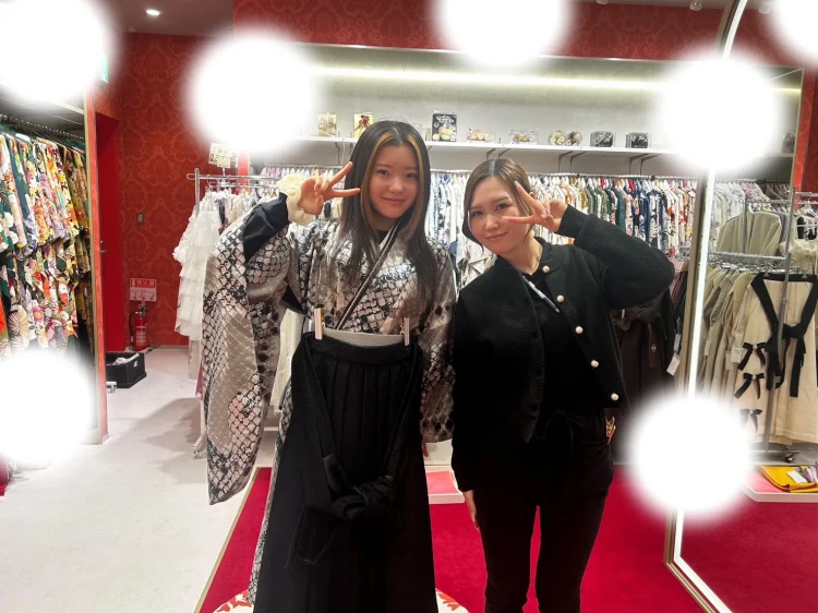 卒業式　袴　黒　かっこいい袴