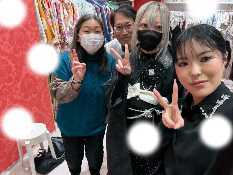 成人式　前撮り　梅田　シュシュ　黒色　TAKAZENオリジナル　キラキラ