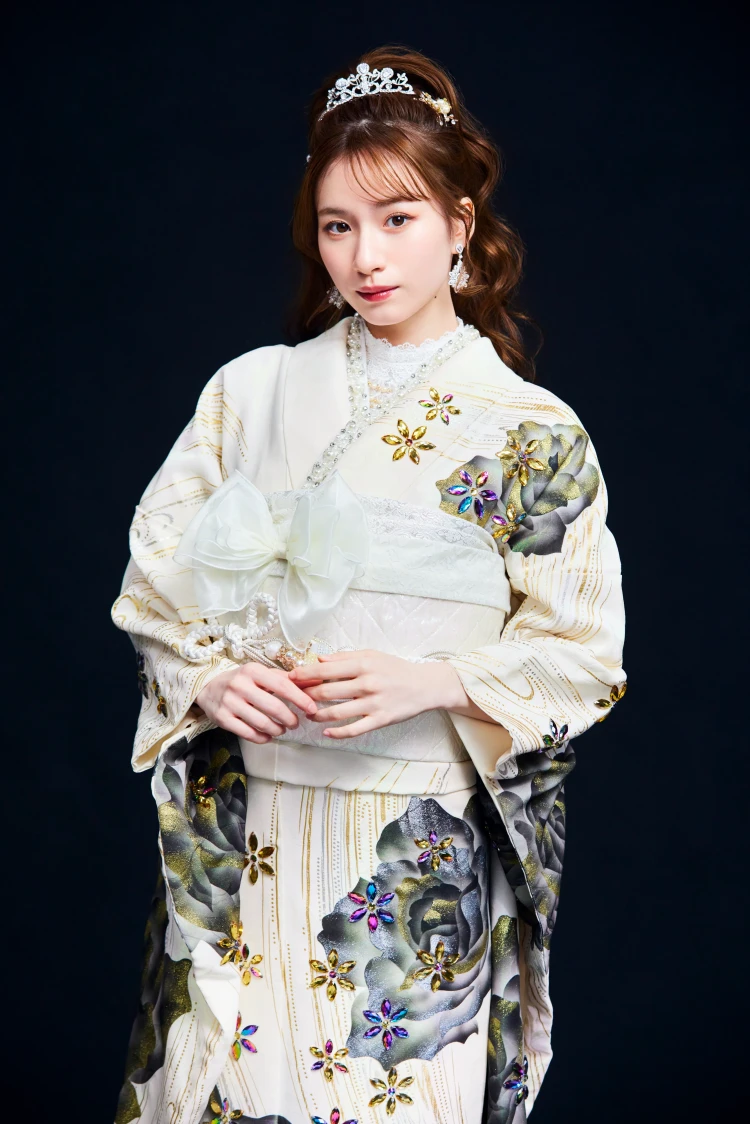 成人式振袖レンタルヘップバーン　キラキラビジュー付き振袖　高級