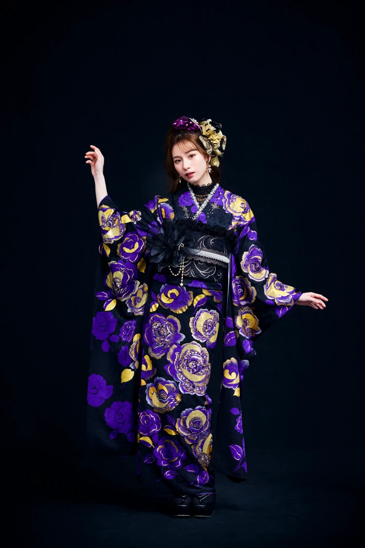 成人式振袖レンタルヘップバーン　キラキラビジュー付き振袖　紫