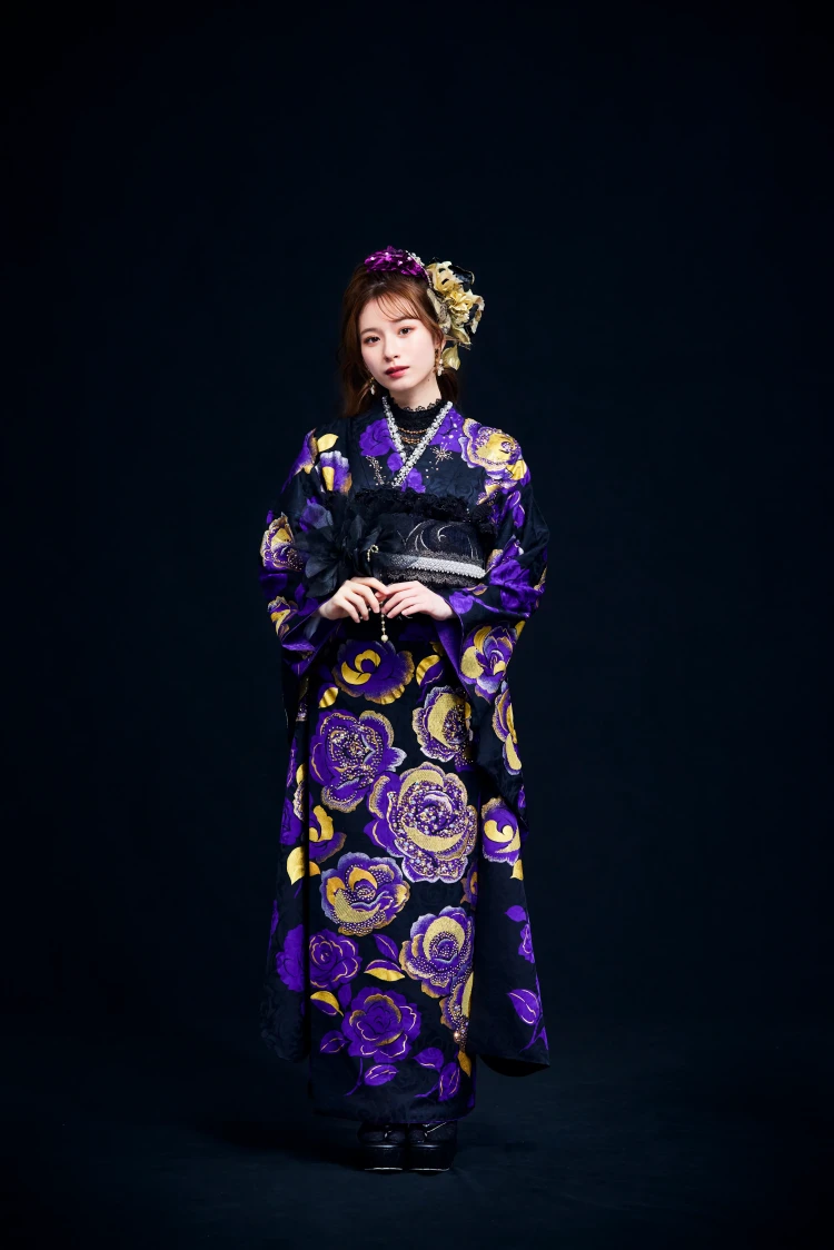 成人式振袖レンタルヘップバーン　キラキラビジュー付き振袖　紫