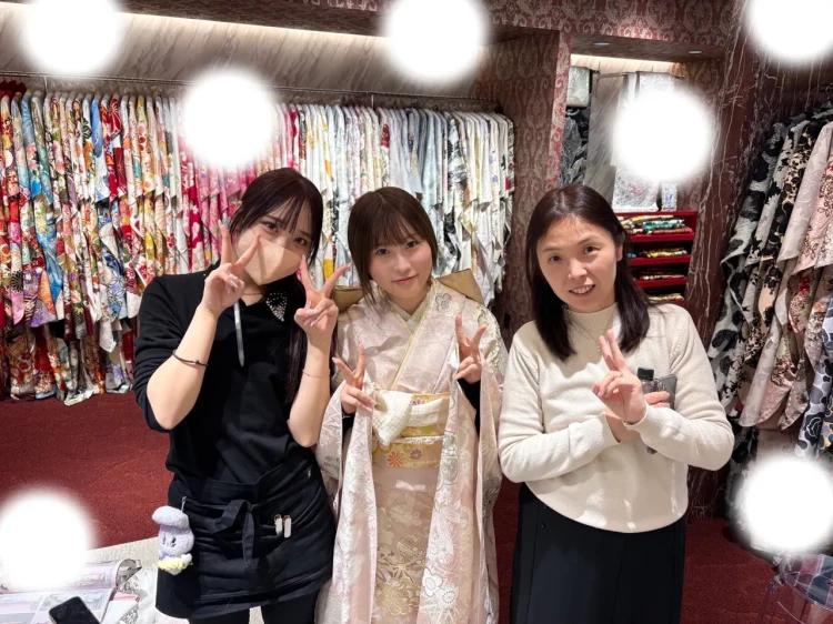 東京　表参道　成人式　振袖　振袖レンタル　大人っぽい振袖　かわいい　くすみ