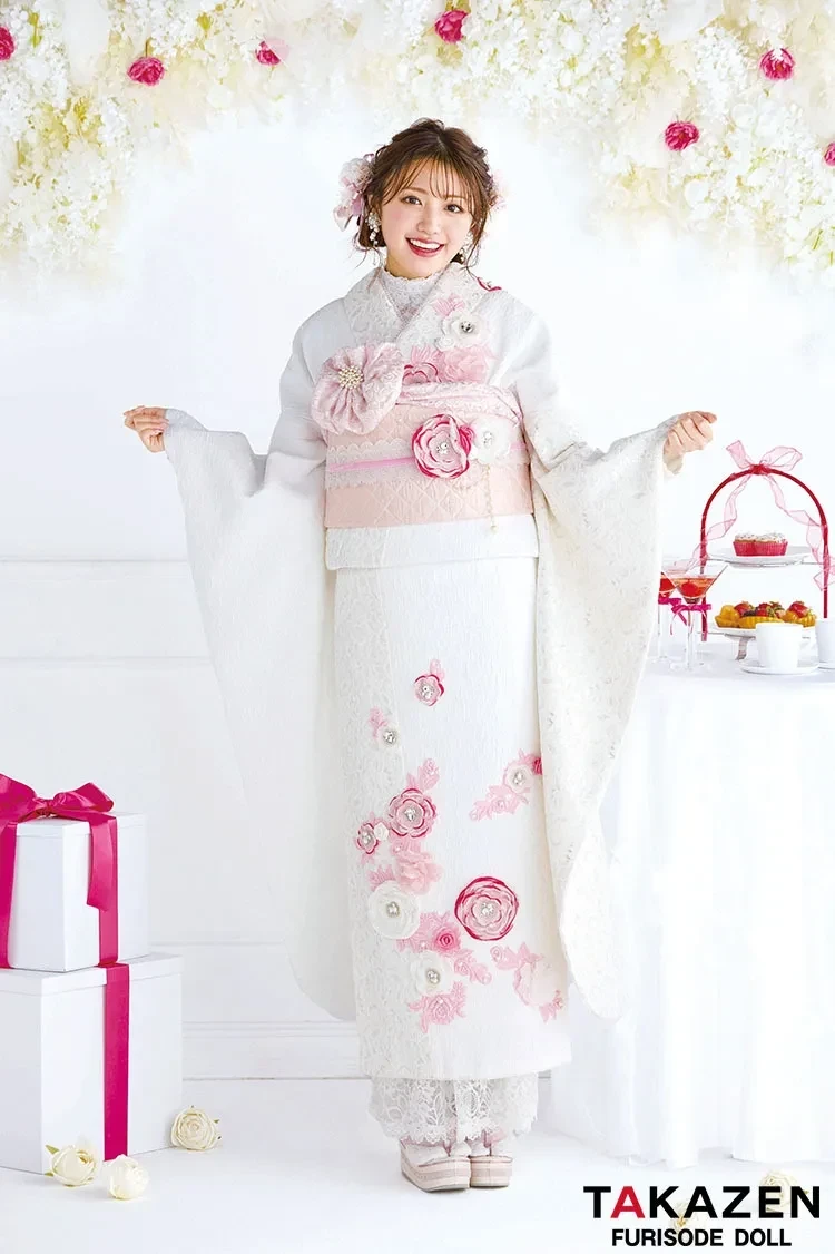 振袖レンタル　最新作ヘップバーン　ミニョン　白ピンク　立体花/レース　一番かわいい　フレンチガーリー　キラキラビジュー付き　洋風　レースインナーコーデ　香音【通販可】27005