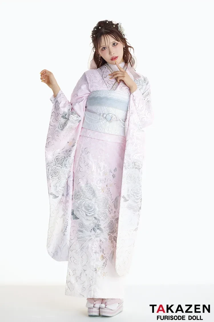 TAKAZEN橿原　奈良　橿原　成人式　振袖　振袖レンタル　前撮り　卒業式　袴レンタル　最新作ヘップバーンローズ　ピンク　バラ柄　エレガント　一番かわいい　レースインナー　洋風　ドレッシー　キラキラスワロフスキー　伊藤桃々【通販可】27011