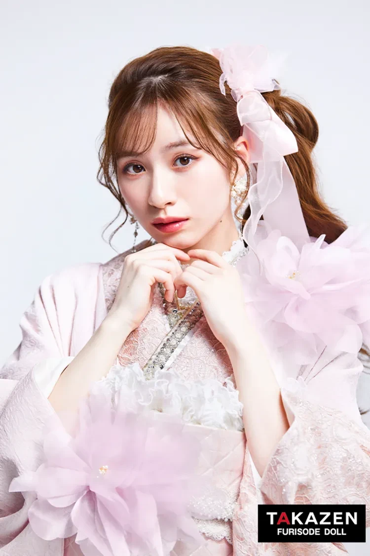 TAKAZENのレンタル振袖 ヘップバーンchouchou　ピンク　かわいい　シフォンのお花付き/レース　異素材　人とかぶらない　おしゃれ　姫ギャル　白宮みずほ【通販可】27017