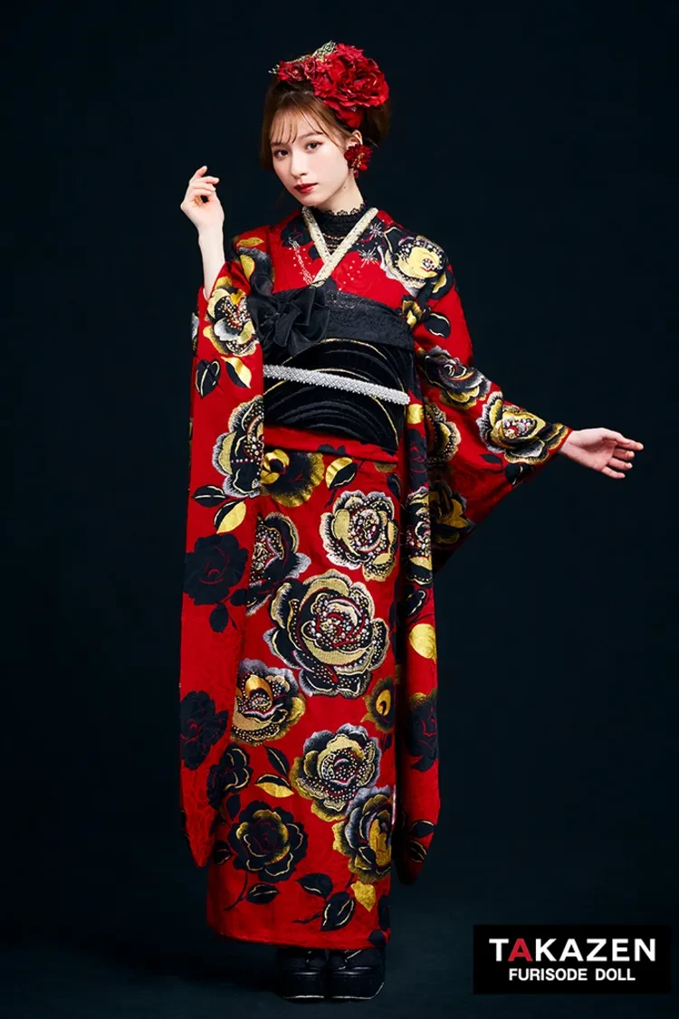 TAKAZENのレンタル振袖 プレミアムヘップバーンローズ　赤/金/ゴールド　キラキラビジュー付き　高級　ゴージャス　目立つ　強め振袖　白宮みずほ【通販可】32028