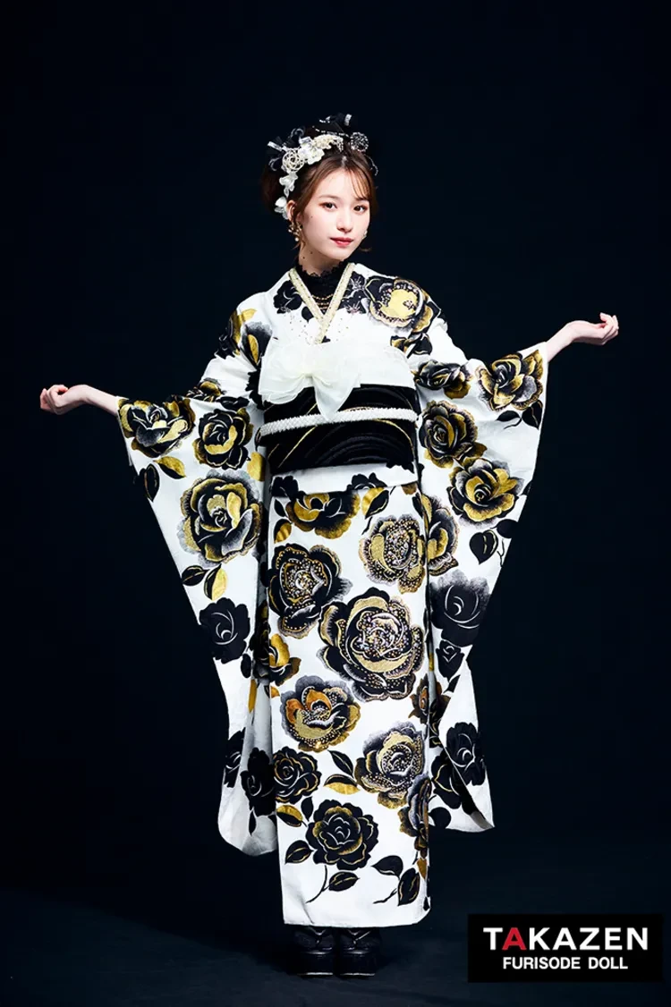 TAKAZENのレンタル振袖 プレミアムヘップバーンローズ　紫/金/ゴールド　キラキラビジュー付き　高級　派手　目立つ　ゴージャス　セレブ　白宮みずほ【通販可】32030