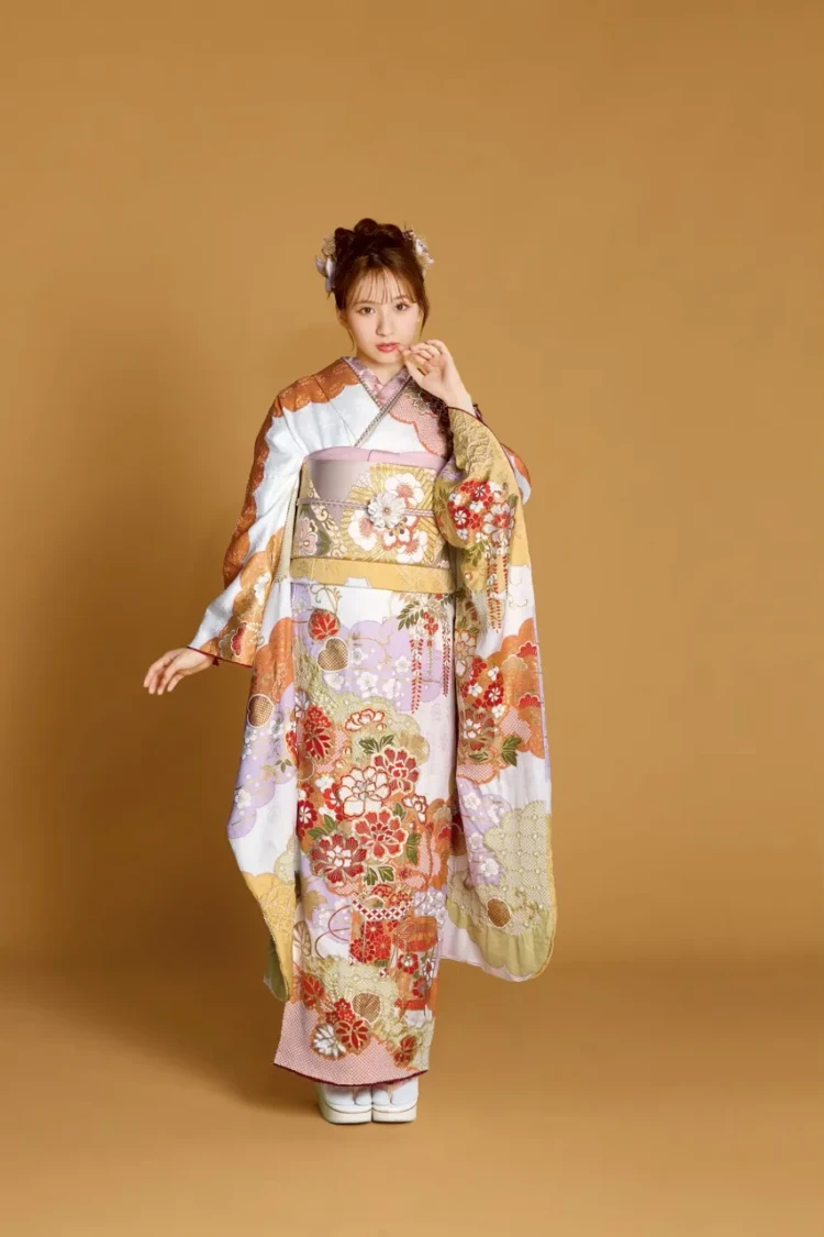 振袖レンタル　東京　表参道　かわいい　滝泰　おしゃれ　個性派　かわいい　かっこいい　くすみ　イマドキ　被りたくない