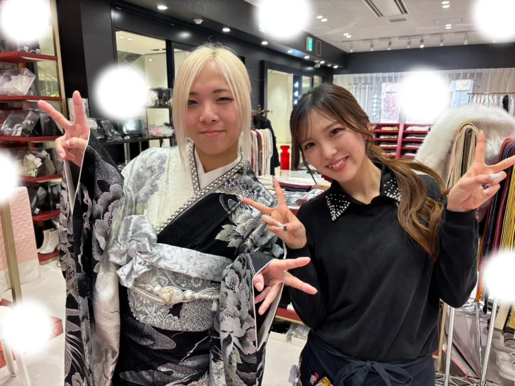 成人式　振袖　梅田　シルバー