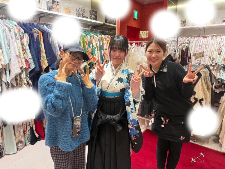 卒業式　バラ　青　黒　白　袴レンタル