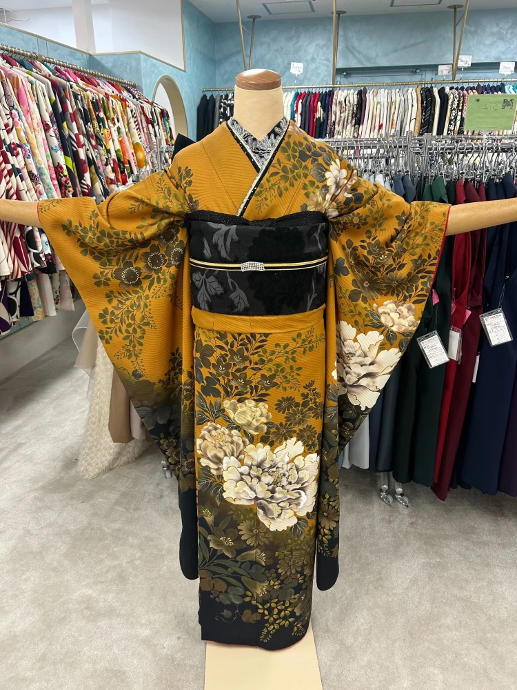 振袖レンタル　成人式　なんば　心斎橋　天王寺　大阪　人気ヴィンテージスタイルからし色かわいいブーツスタイル綺麗