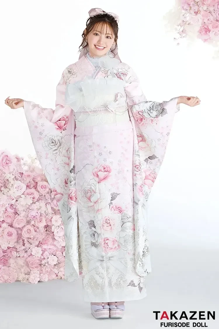 TAKAZENオリジナルピンクのお振袖をご紹介🎀🩷｜成人式振袖・卒業式袴
