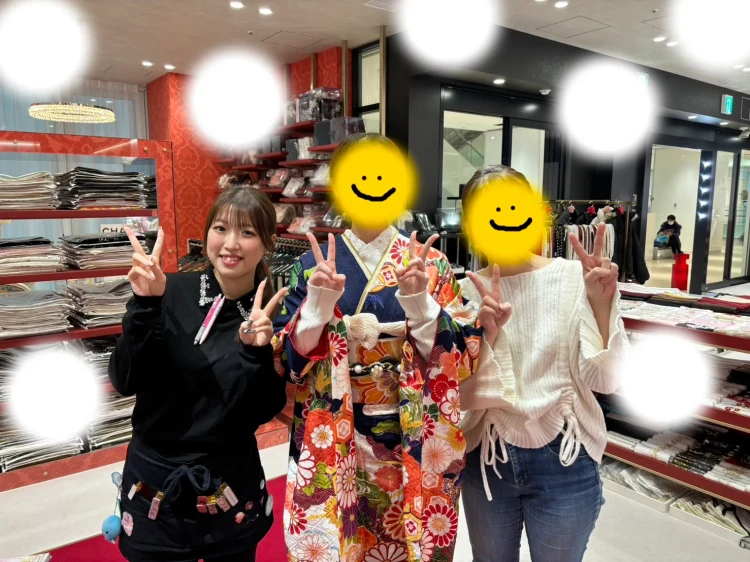 成人式　前撮り　梅田　フォトプラン　古典柄　紺色振袖