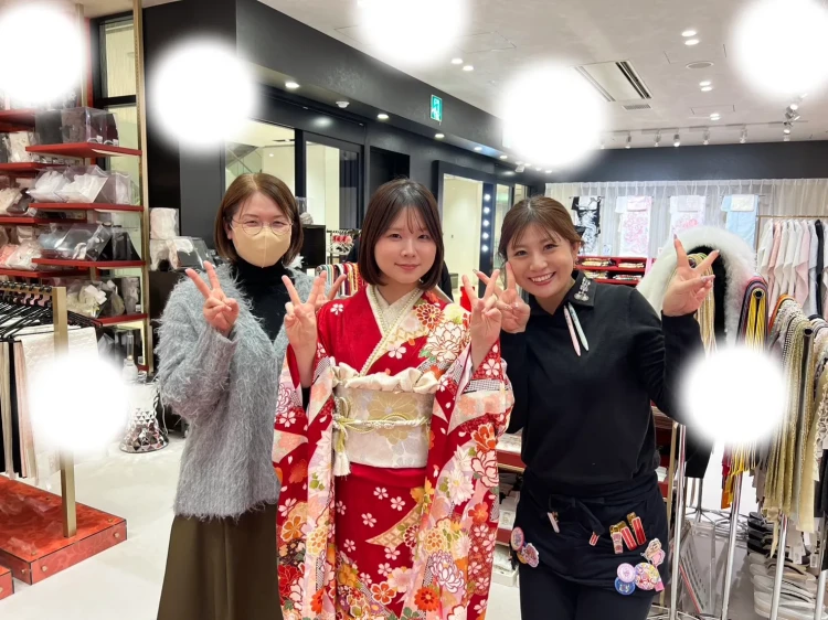 成人式　前撮り　梅田 赤　古典柄