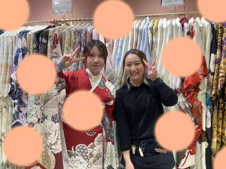 TAKAZEN姫路店　姫路市　成人式　振袖　2027年　赤色　おしゃれ