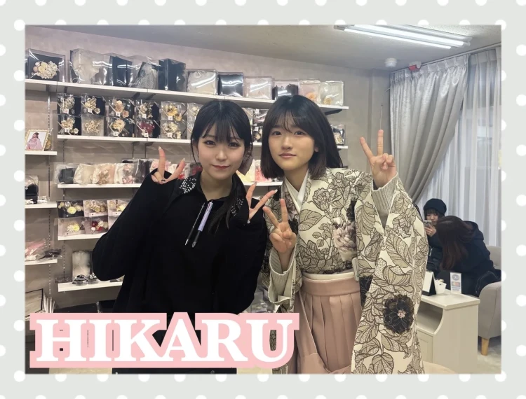 袴レンタル TAKAZEN奈良店 卒業式 玉城ティナ×紅一点ブランド袴 ブラウン/茶色/ダスティーカラー 洋柄 アンティーク調 人気 お洒落 リボン半襟【通販可】R24076