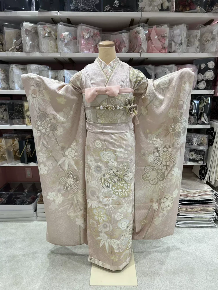 TAKAZEN姫路店　姫路市　成人式　卒業式　袴　振袖　イマドキ振袖　クスミカラー　くすみピンク振袖
