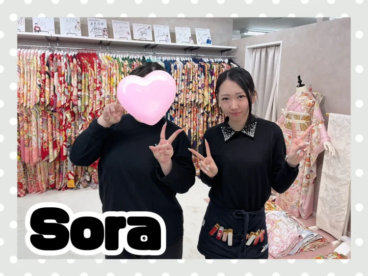 振袖　レンタル　奈良　帯　可愛い　アレンジ　華やか　綺麗　モード　黒/シルバー　牡丹柄/大柄　派手　クール系振袖　キラキラスワロフスキー付き　かっこいい　色っぽい　ギャル　目立つ　伊藤桃々【通販可】24065　