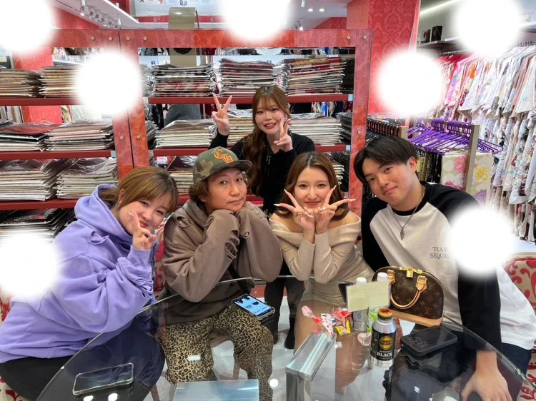 成人式　前撮り　梅田　ブラックレーベル　白　キラキラ