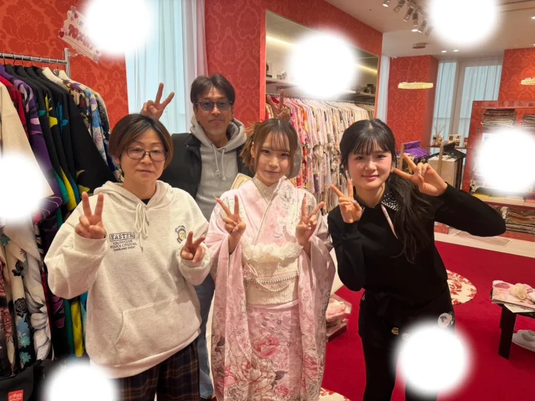 【TAKAZEN大阪梅田本店】♡25日　大阪梅田でかわいいキラキラコスメカラーお振袖姫ちゃん♡